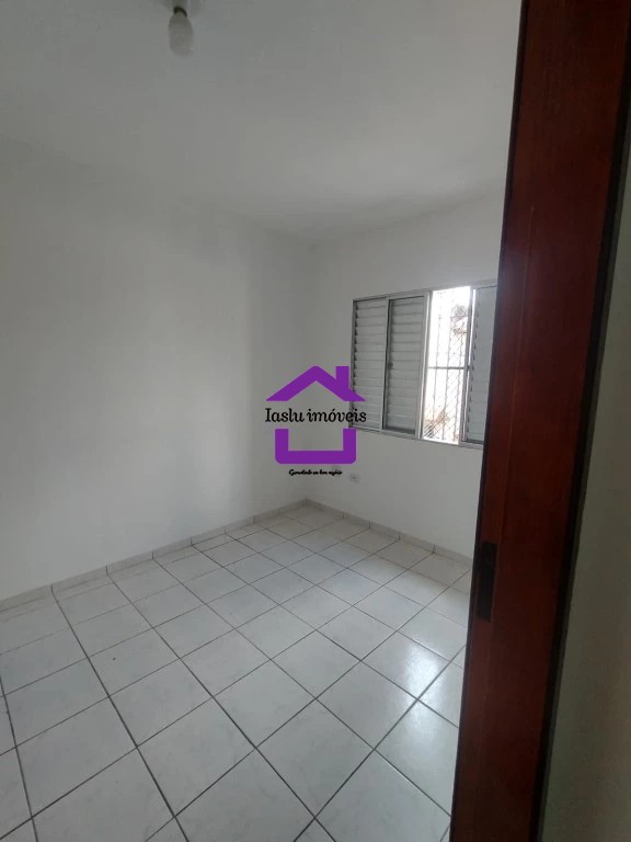 Sobrado para alugar com 2 quartos, 75m² - Foto 11