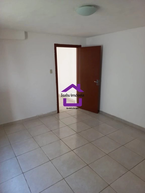 Casa para alugar com 1 quarto, 70m² - Foto 10