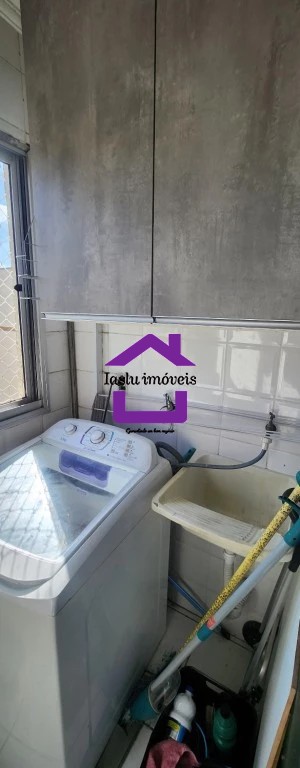 Apartamento à venda com 2 quartos, 60m² - Foto 17