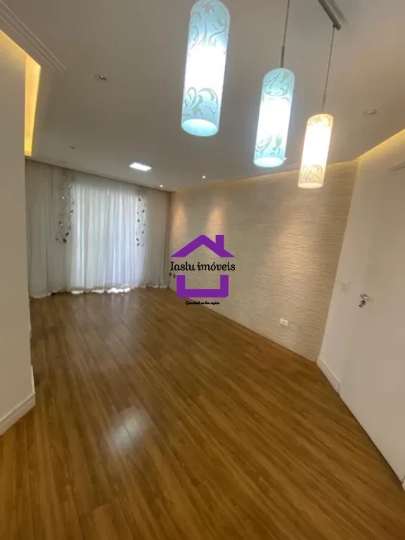 Apartamento à venda com 2 quartos, 65m² - Foto 2