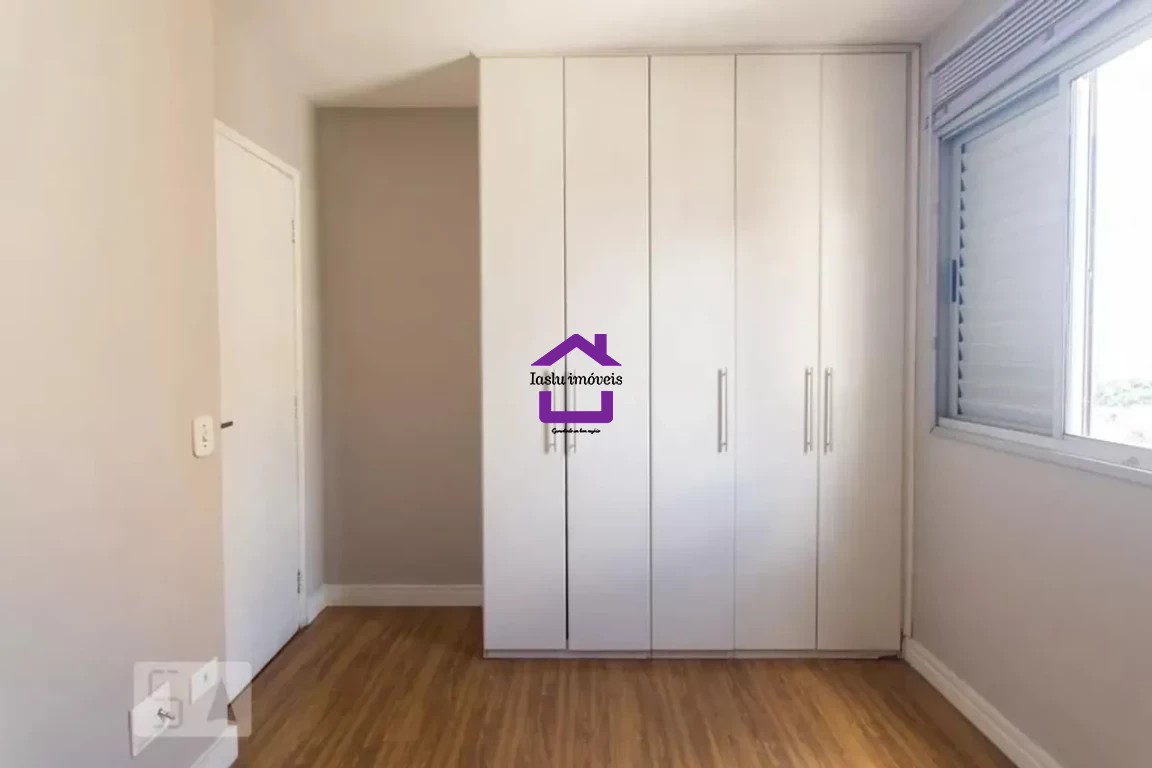 Apartamento à venda com 2 quartos, 65m² - Foto 4