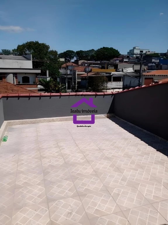 Sobrado à venda com 2 quartos, 105m² - Foto 2