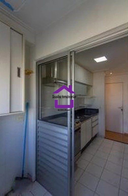 Apartamento para alugar com 2 quartos, 62m² - Foto 11