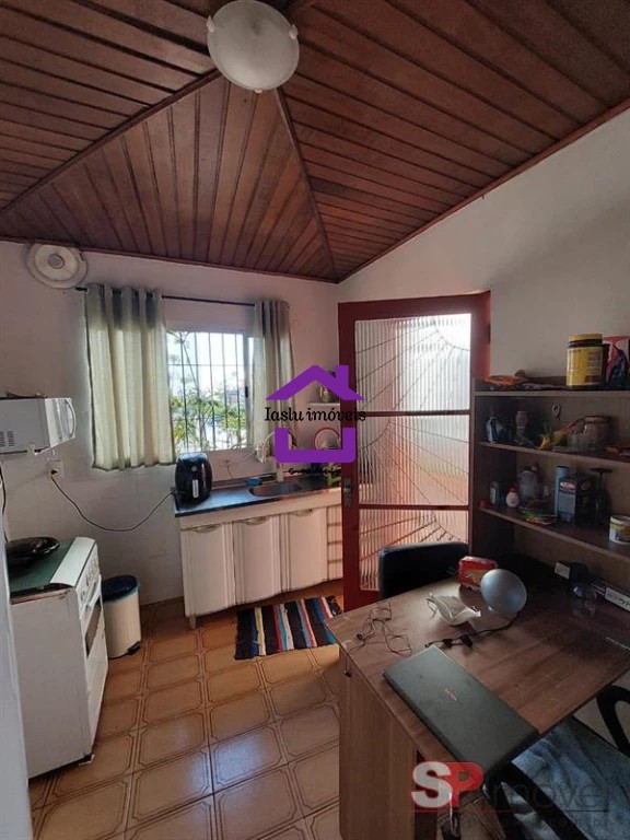 Casa à venda com 4 quartos, 195m² - Foto 12