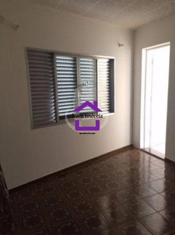 Casa à venda com 3 quartos, 224m² - Foto 15