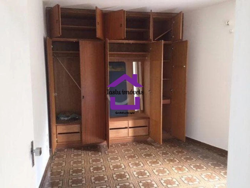 Casa à venda com 3 quartos, 224m² - Foto 16