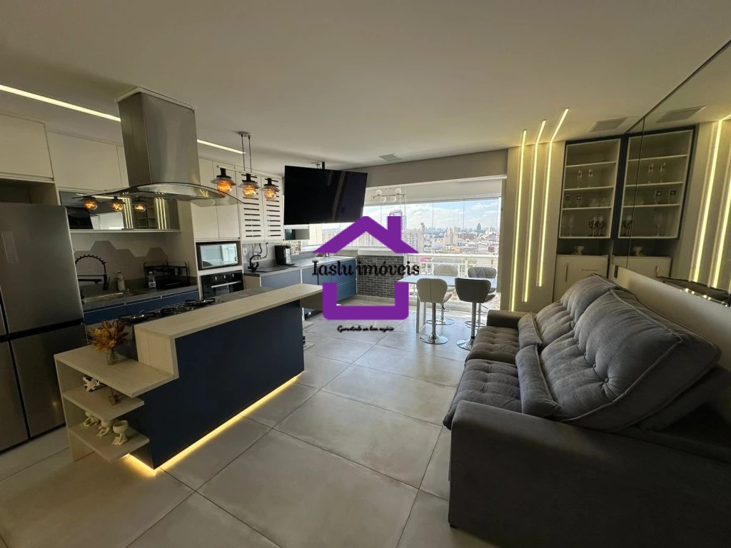 Apartamento à venda com 2 quartos, 62m² - Foto 1