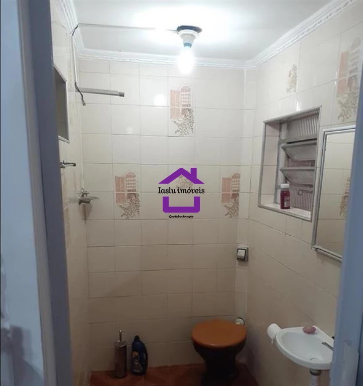 Casa à venda com 3 quartos, 180m² - Foto 4