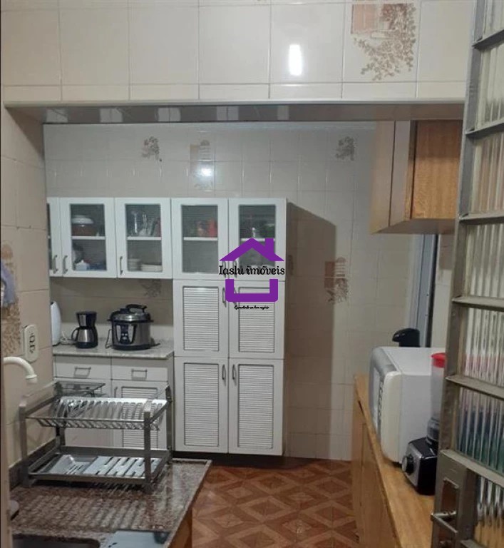 Casa à venda com 3 quartos, 180m² - Foto 7