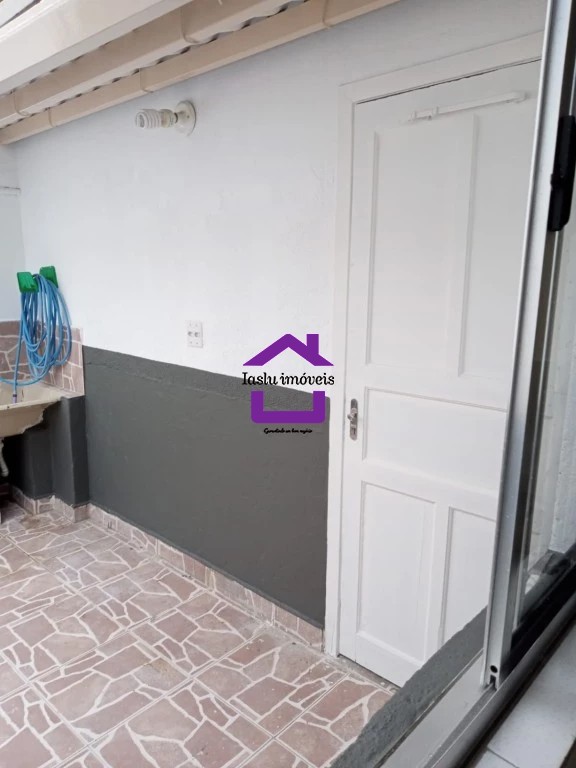 Casa para alugar com 2 quartos, 80m² - Foto 16