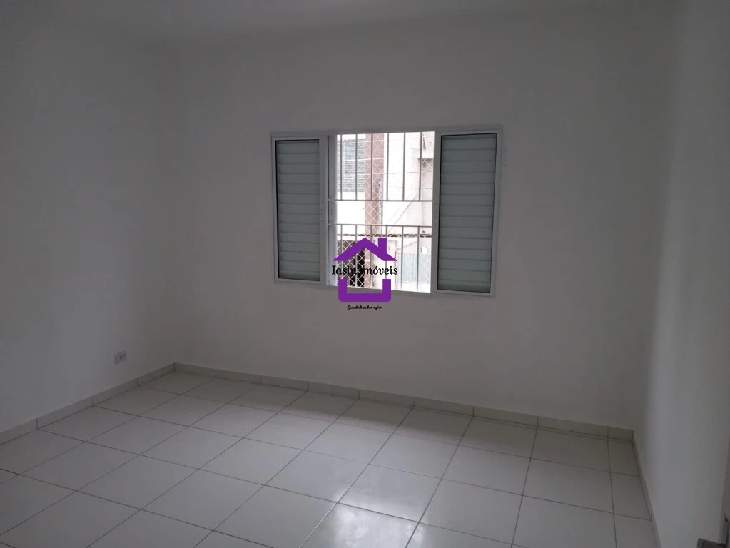 Casa para alugar com 2 quartos, 80m² - Foto 13