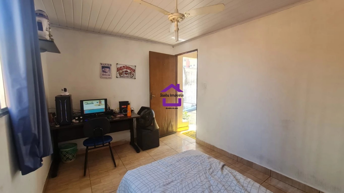 Casa à venda com 5 quartos, 187m² - Foto 19