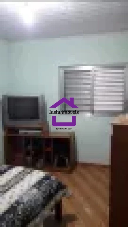 Casa à venda com 3 quartos, 240m² - Foto 4