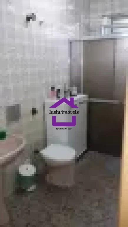 Casa à venda com 3 quartos, 240m² - Foto 9