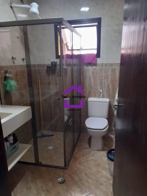 Casa à venda com 3 quartos, 280m² - Foto 3