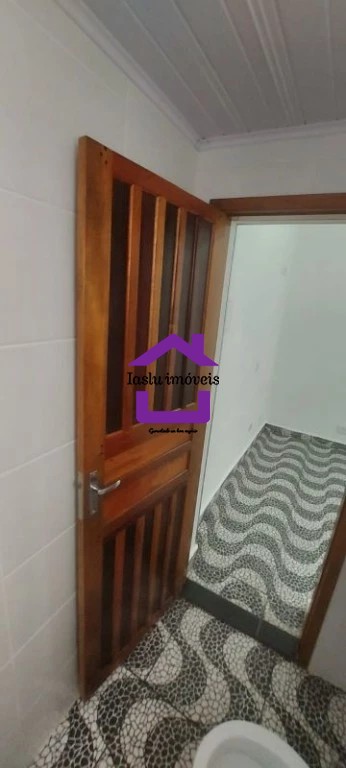 Casa para alugar com 1 quarto, 40m² - Foto 4