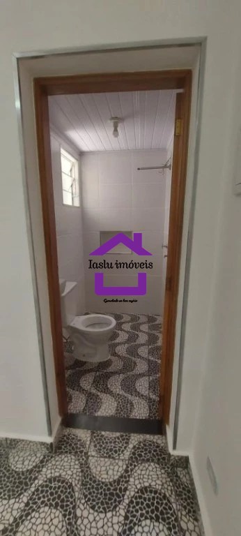 Casa para alugar com 1 quarto, 40m² - Foto 10