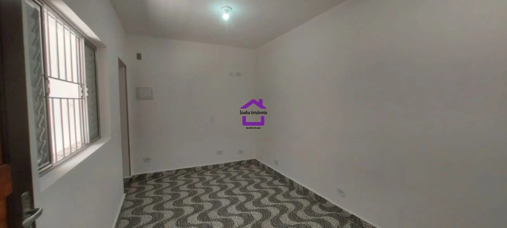 Casa para alugar com 1 quarto, 40m² - Foto 15