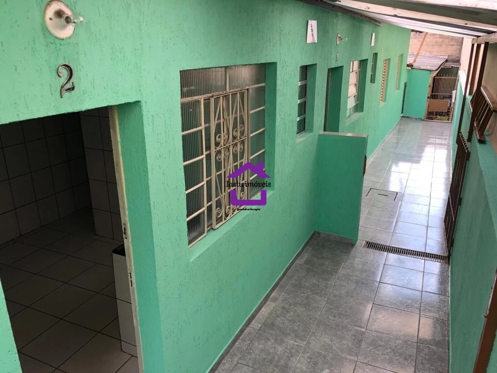 Casa para alugar com 2 quartos, 50m² - Foto 12