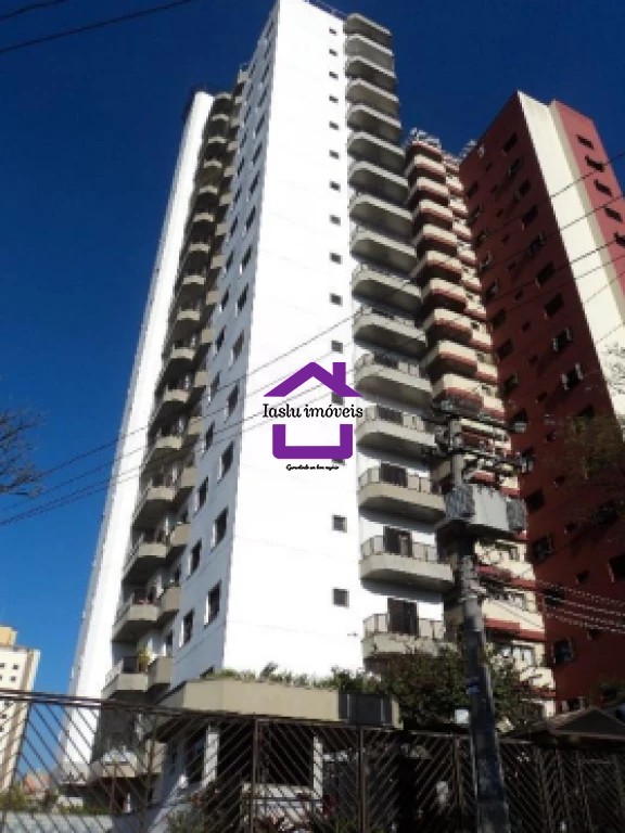 Apartamento para alugar com 3 quartos, 120m² - Foto 1