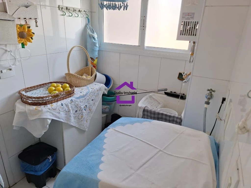 Apartamento à venda com 3 quartos, 108m² - Foto 32