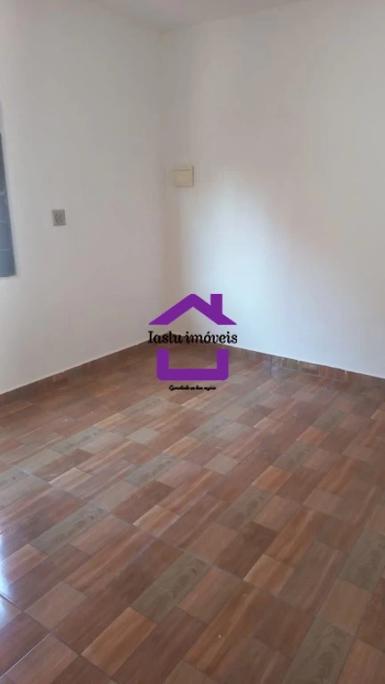 Casa para alugar com 1 quarto, 60m² - Foto 3