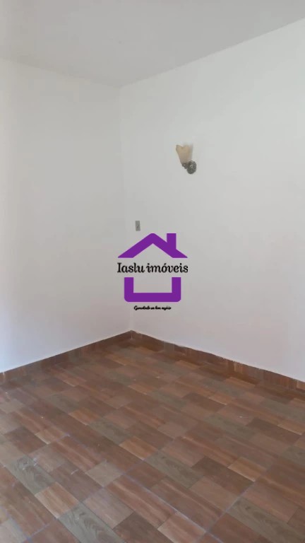 Casa para alugar com 1 quarto, 60m² - Foto 4