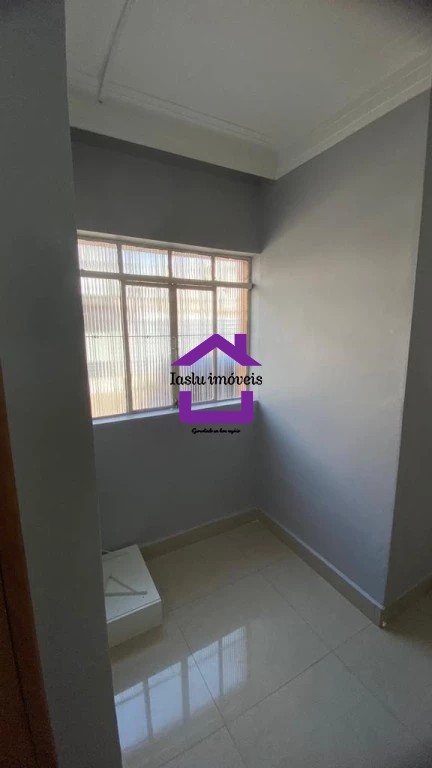 Casa para alugar com 2 quartos, 70m² - Foto 5