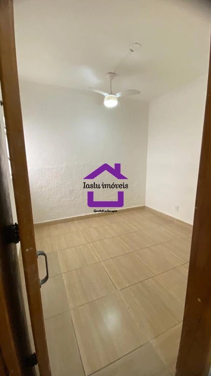 Casa para alugar com 2 quartos, 70m² - Foto 20