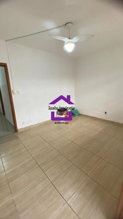 Casa para alugar com 2 quartos, 70m² - Foto 23