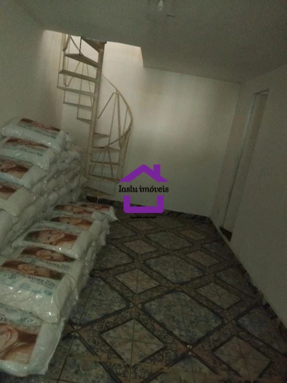 Casa, 4 quartos, 240 m² - Foto 6