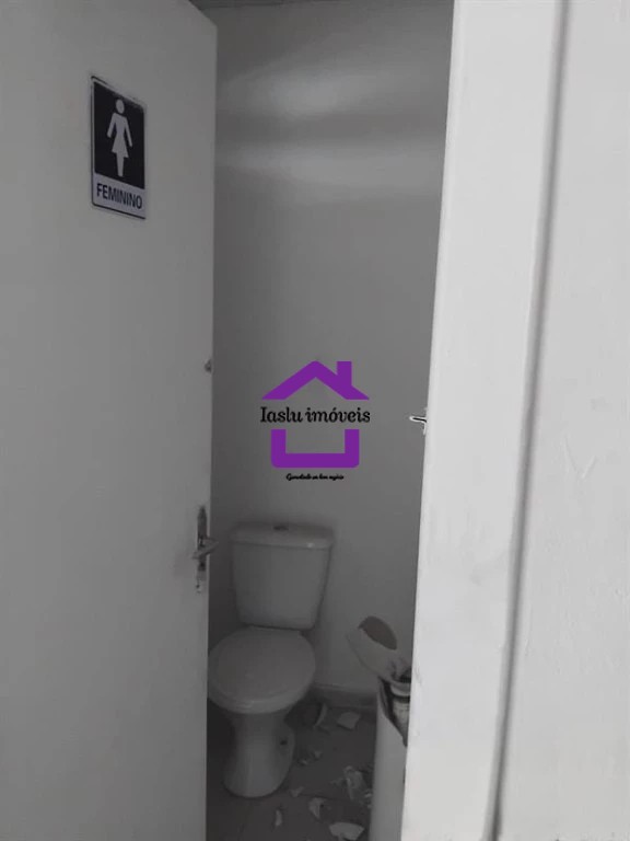 Casa, 4 quartos, 240 m² - Foto 9