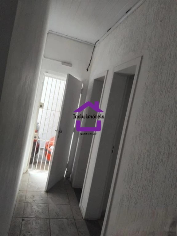 Casa, 4 quartos, 240 m² - Foto 11