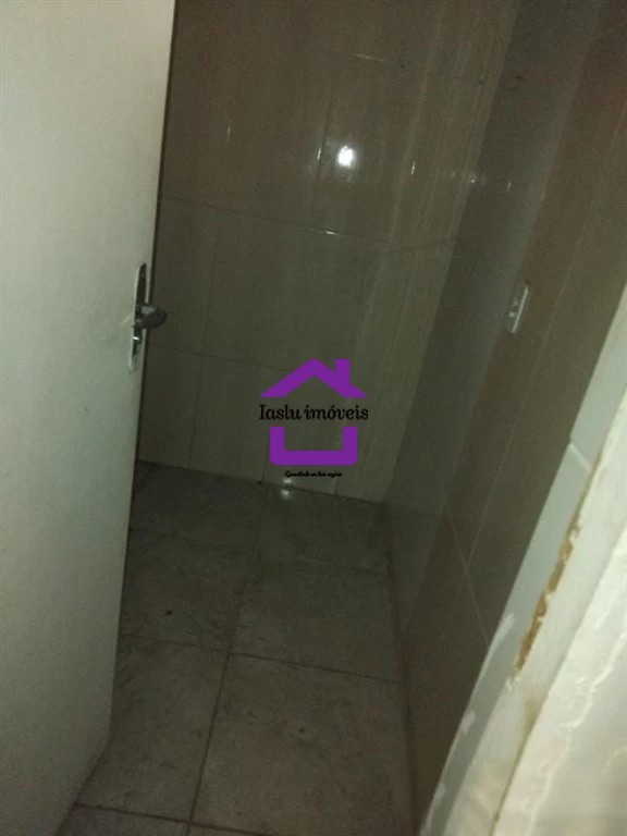 Casa, 4 quartos, 240 m² - Foto 13