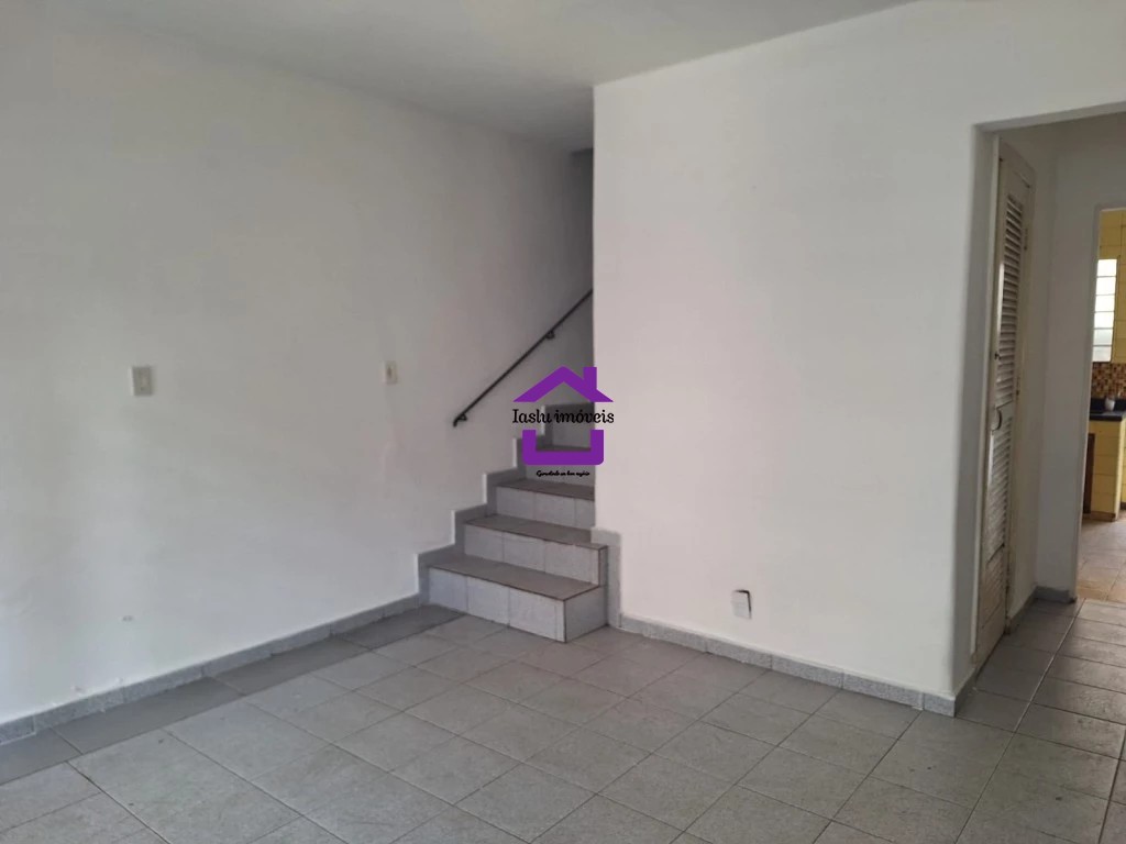 Sobrado à venda com 2 quartos, 88m² - Foto 5