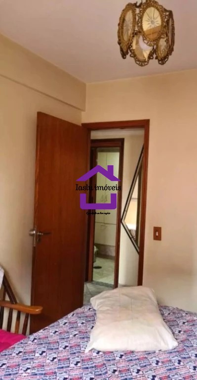 Apartamento para alugar com 2 quartos, 72m² - Foto 13