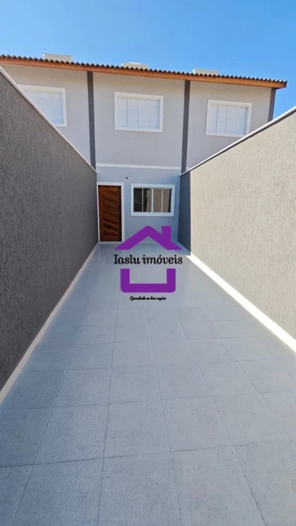 Sobrado, 2 quartos, 67 m² - Foto 1