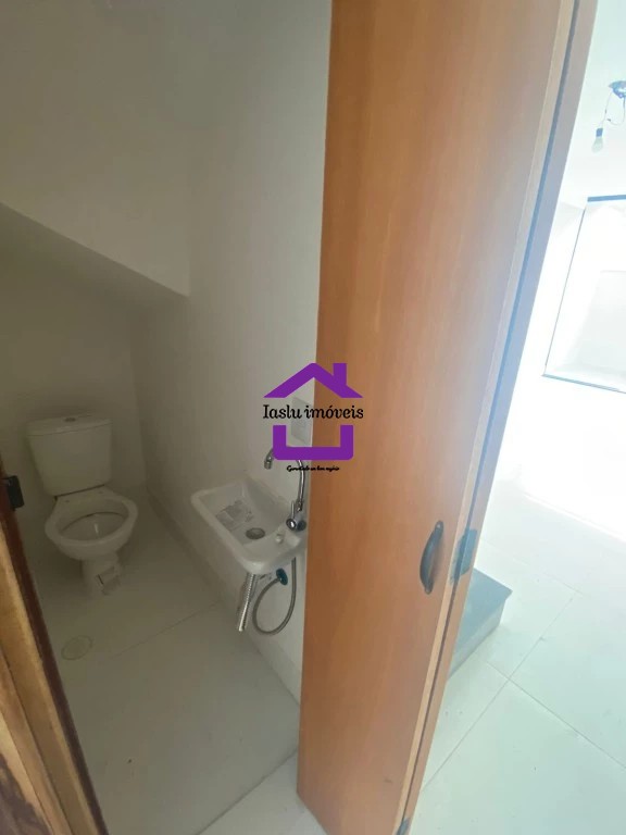 Sobrado à venda com 2 quartos, 72m² - Foto 12