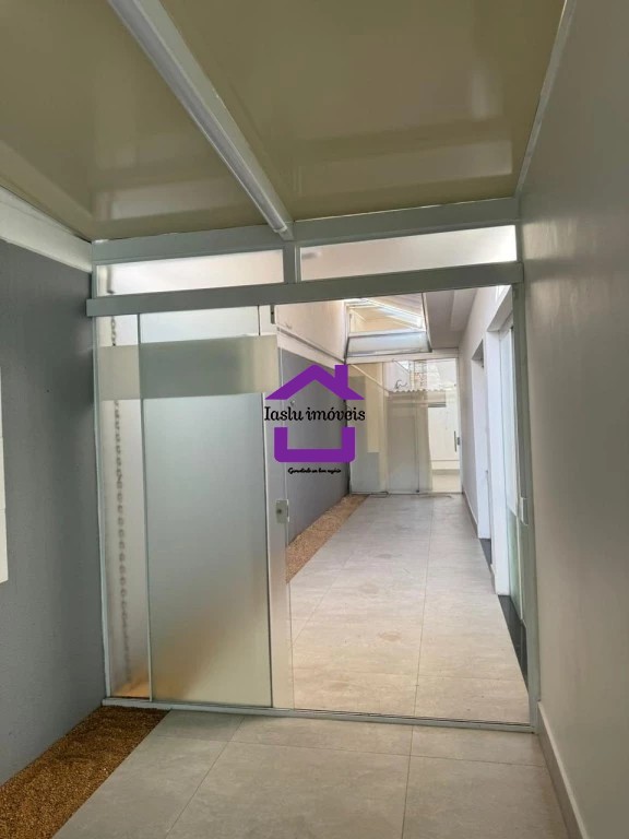 Casa para alugar com 3 quartos, 150m² - Foto 10