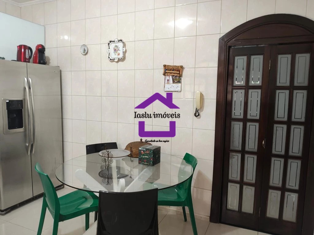 Sobrado, 3 quartos, 270 m² - Foto 8