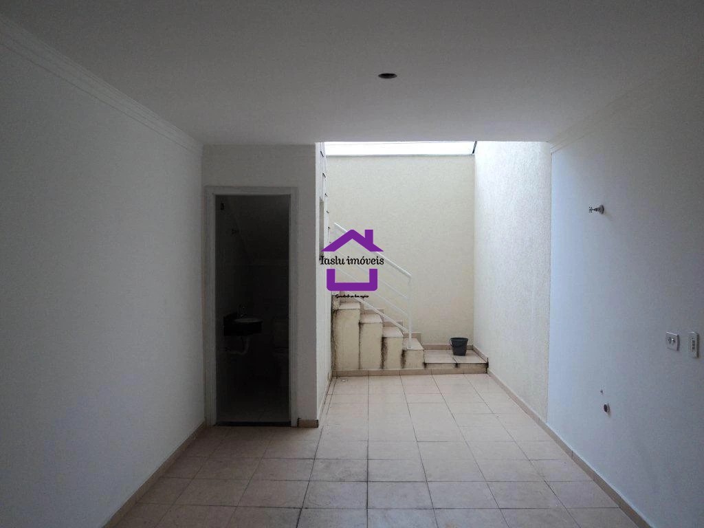 Sobrado à venda e aluguel com 3 quartos, 210m² - Foto 17