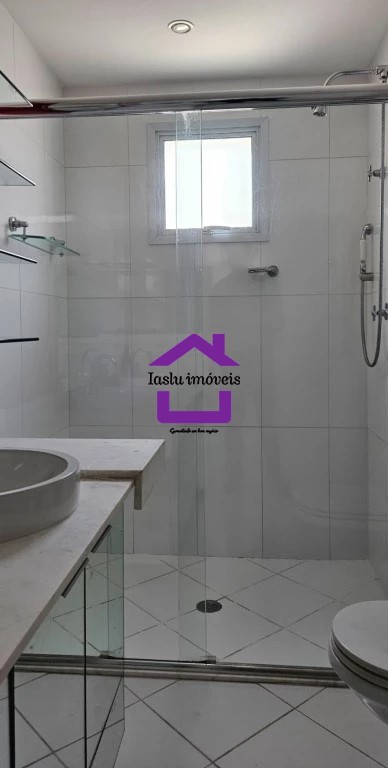 Apartamento para alugar com 3 quartos, 160m² - Foto 11