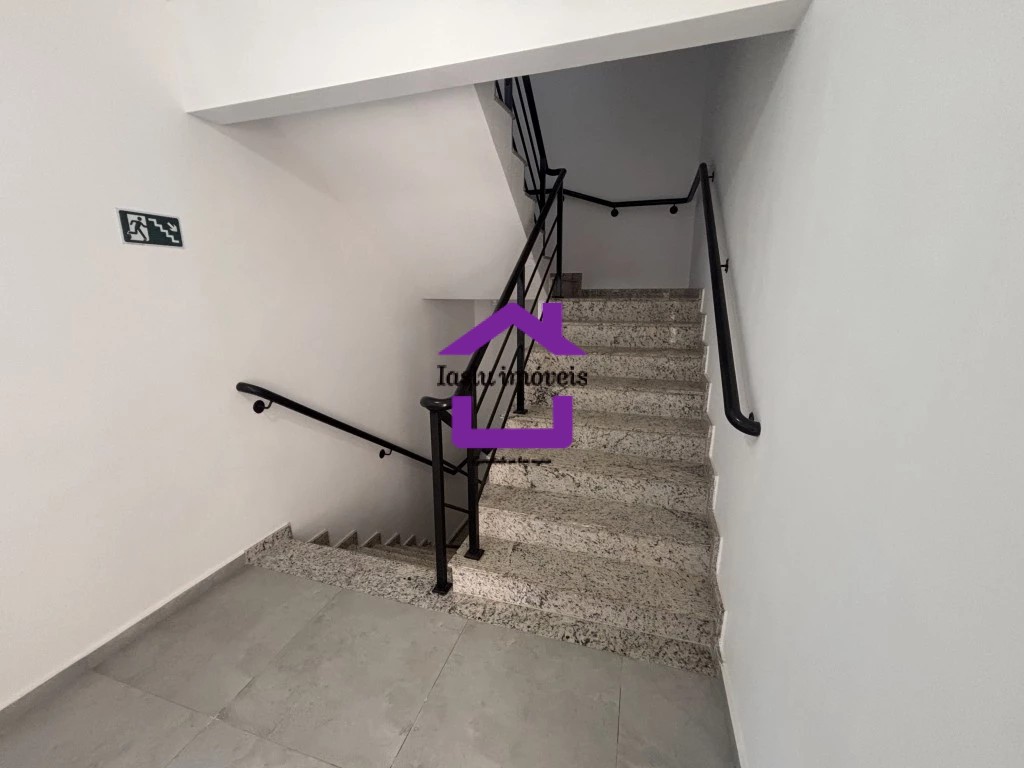 Apartamento à venda com 2 quartos, 35m² - Foto 16
