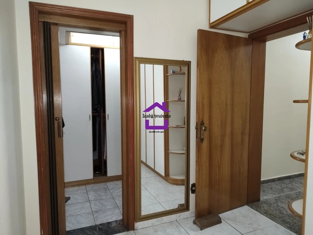 Casa à venda com 6 quartos, 450m² - Foto 13