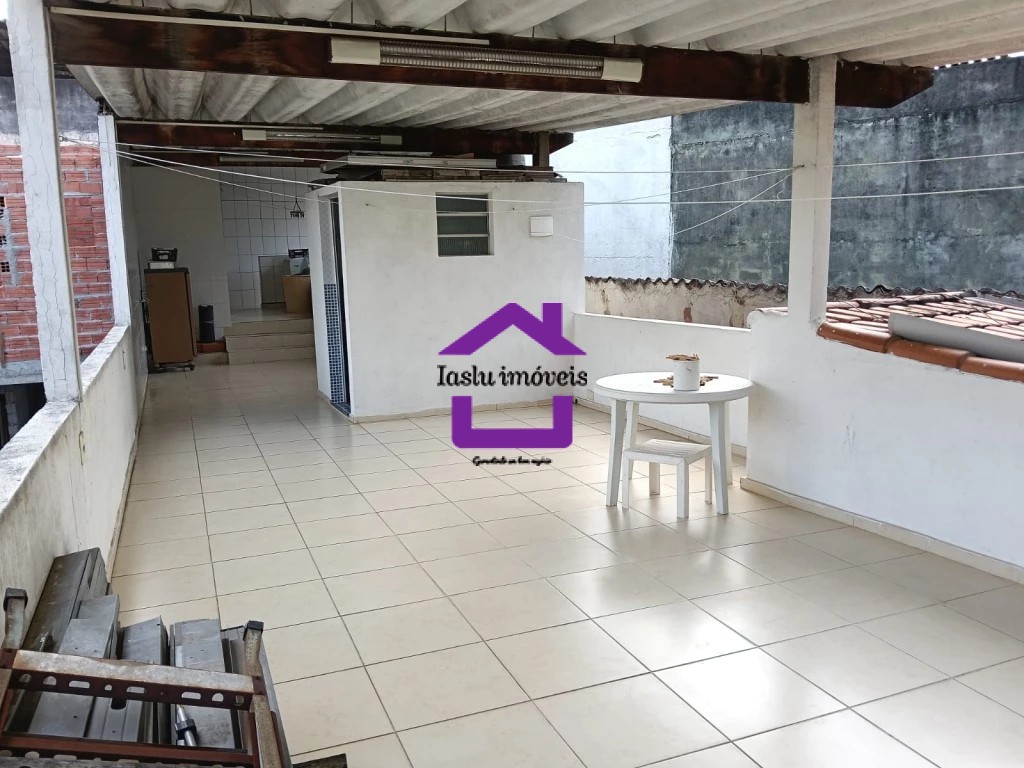Casa, 2 quartos, 200 m² - Foto 2