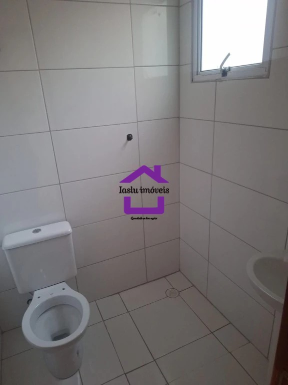 Casa de Condomínio à venda com 2 quartos, 65m² - Foto 17