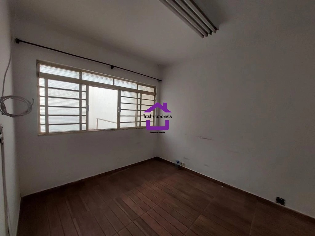 Casa para alugar com 5 quartos, 220m² - Foto 6