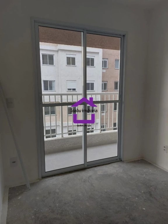 Apartamento à venda com 2 quartos, 42m² - Foto 16