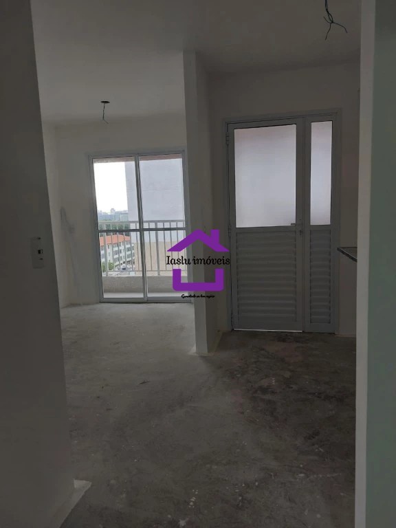 Apartamento à venda com 2 quartos, 42m² - Foto 25