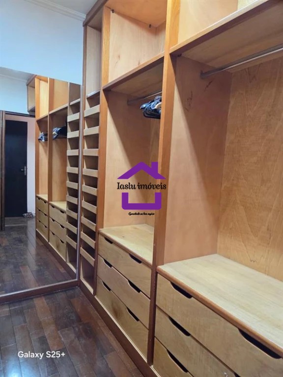 Sobrado à venda com 3 quartos, 303m² - Foto 18